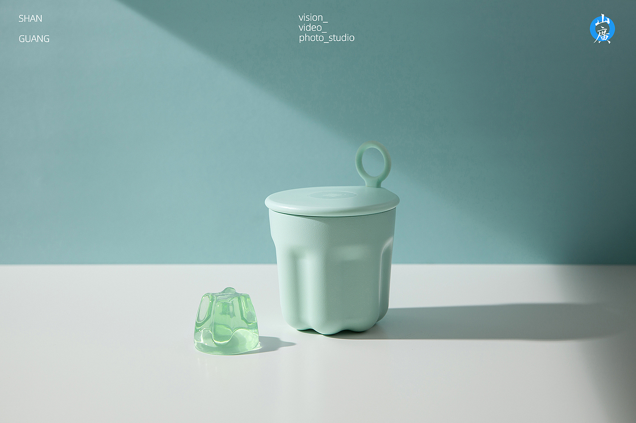 HOLOHOLO系列杯子｜案例展示（图ZMjU3MTc1ODg4） - 产品摄影 - 站酷设计师摄影师梓俨原创素材 - 站酷ZCOOL