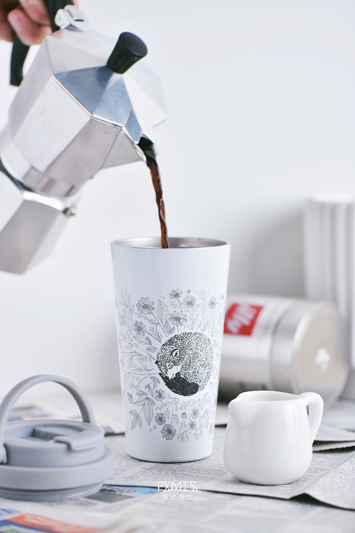 性冷淡风狐狸马克杯 | 象线视觉（图ZMTUyODAyOTgw） - 产品摄影 - 站酷设计师光影集原创素材 - 站酷ZCOOL