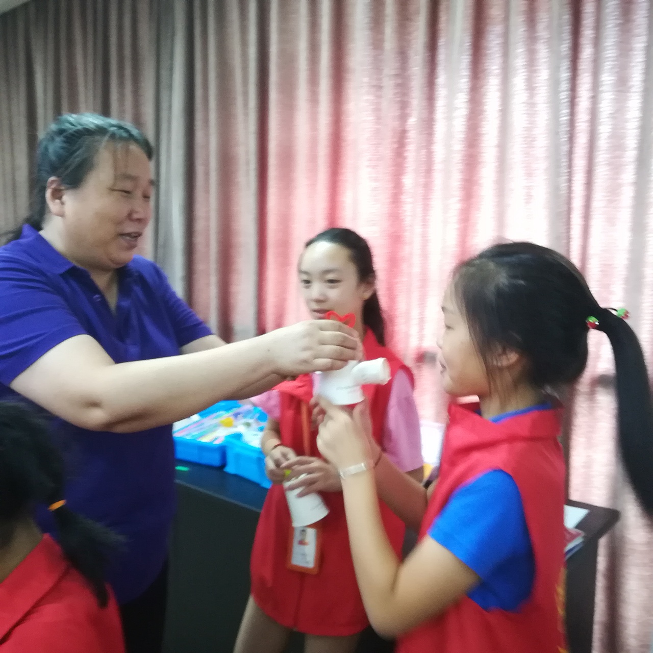 小制作小实验课堂（图ZMTI1OTAwMjYw） - 人文/纪实摄影 - 站酷设计师王大可淘原创素材 - 站酷ZCOOL