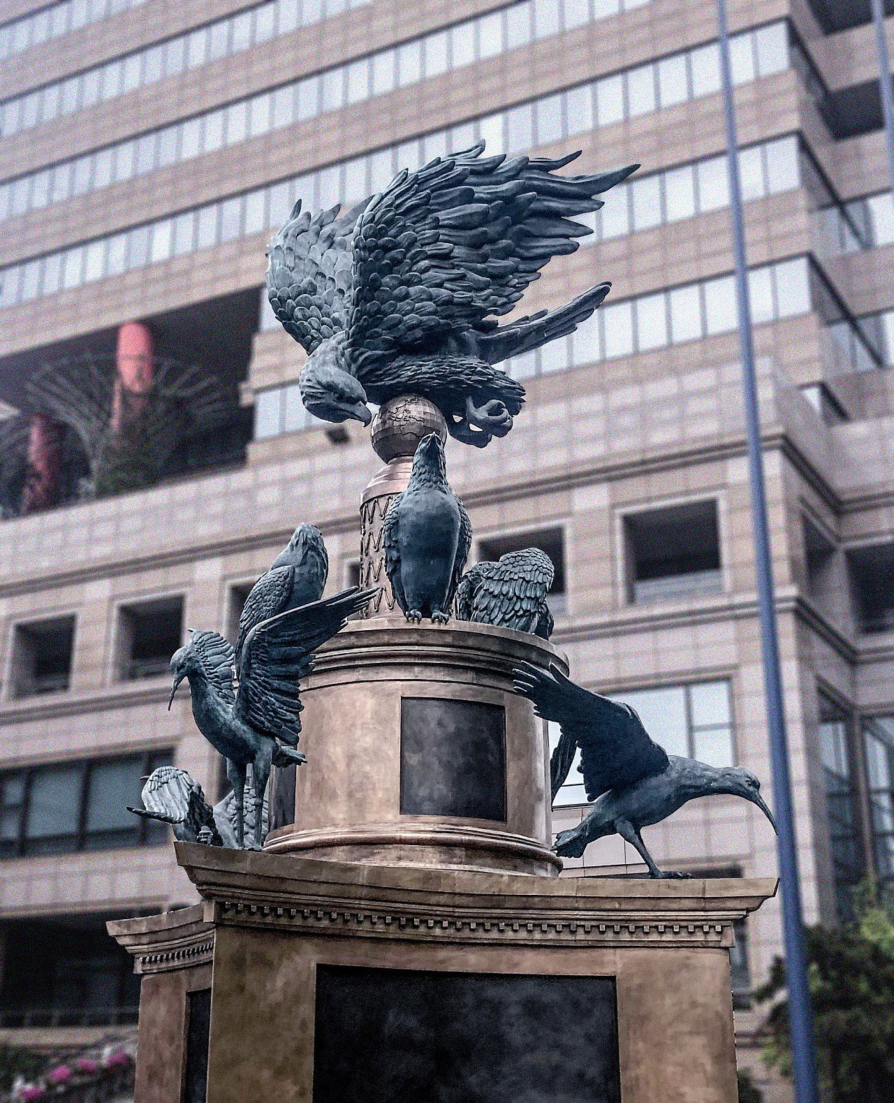 上海微创医疗总部雕塑设计|纯艺术|雕塑|积成 - 原创作品 - 站酷