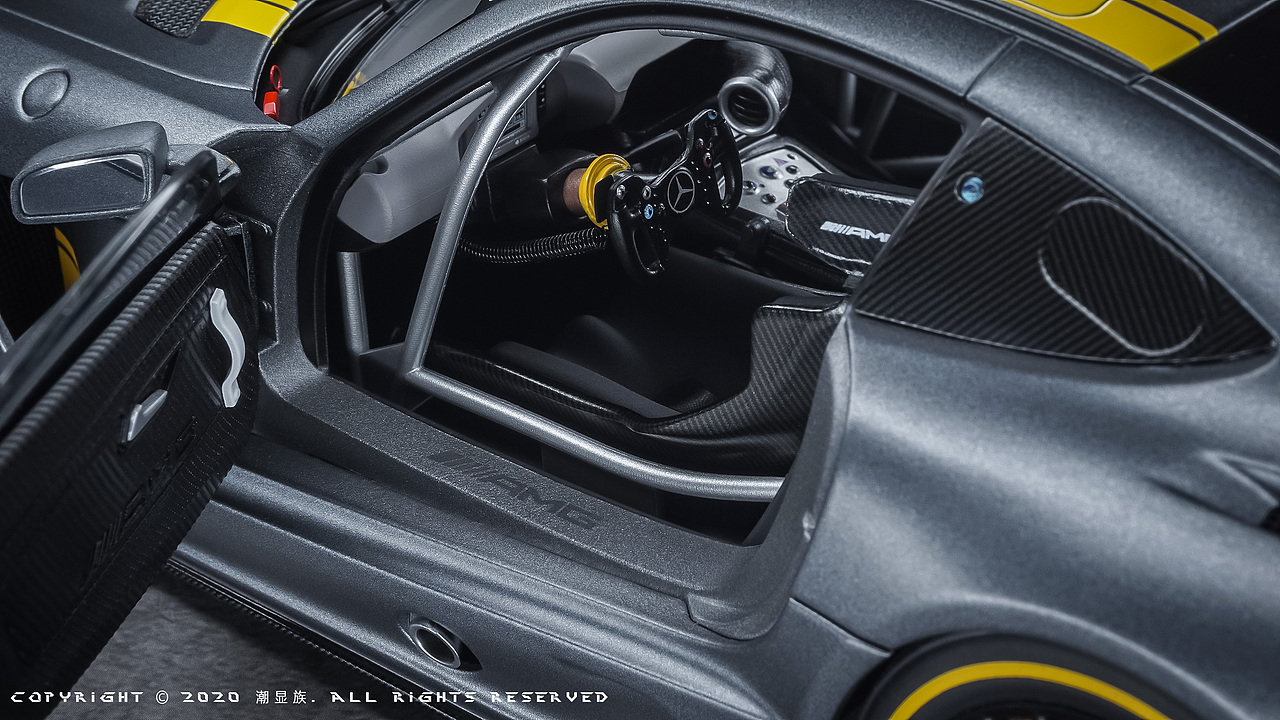 AUTOart 1:18 MERCEDES-AMG GT3 