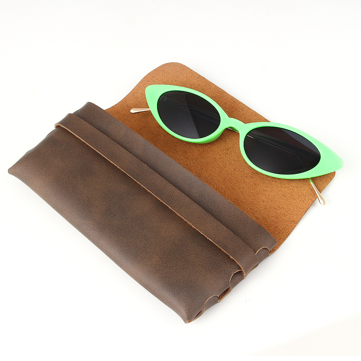 眼镜摄影 墨镜摄影 太阳镜摄影 宠物眼镜 可爱眼镜（图ZMTkxMDkzNTY0） - 产品摄影 - 站酷设计师朋子_原创素材 - 站酷ZCOOL