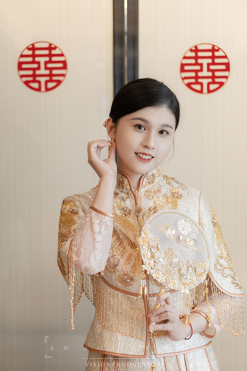 赵露思同款新娘子