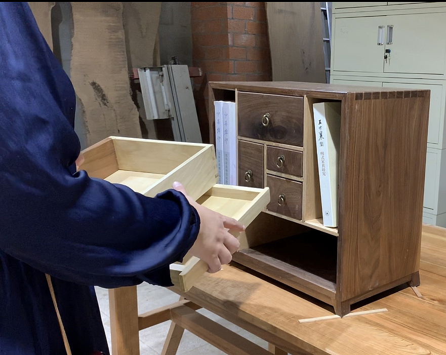 纯手工作 书桌上置物收纳柜