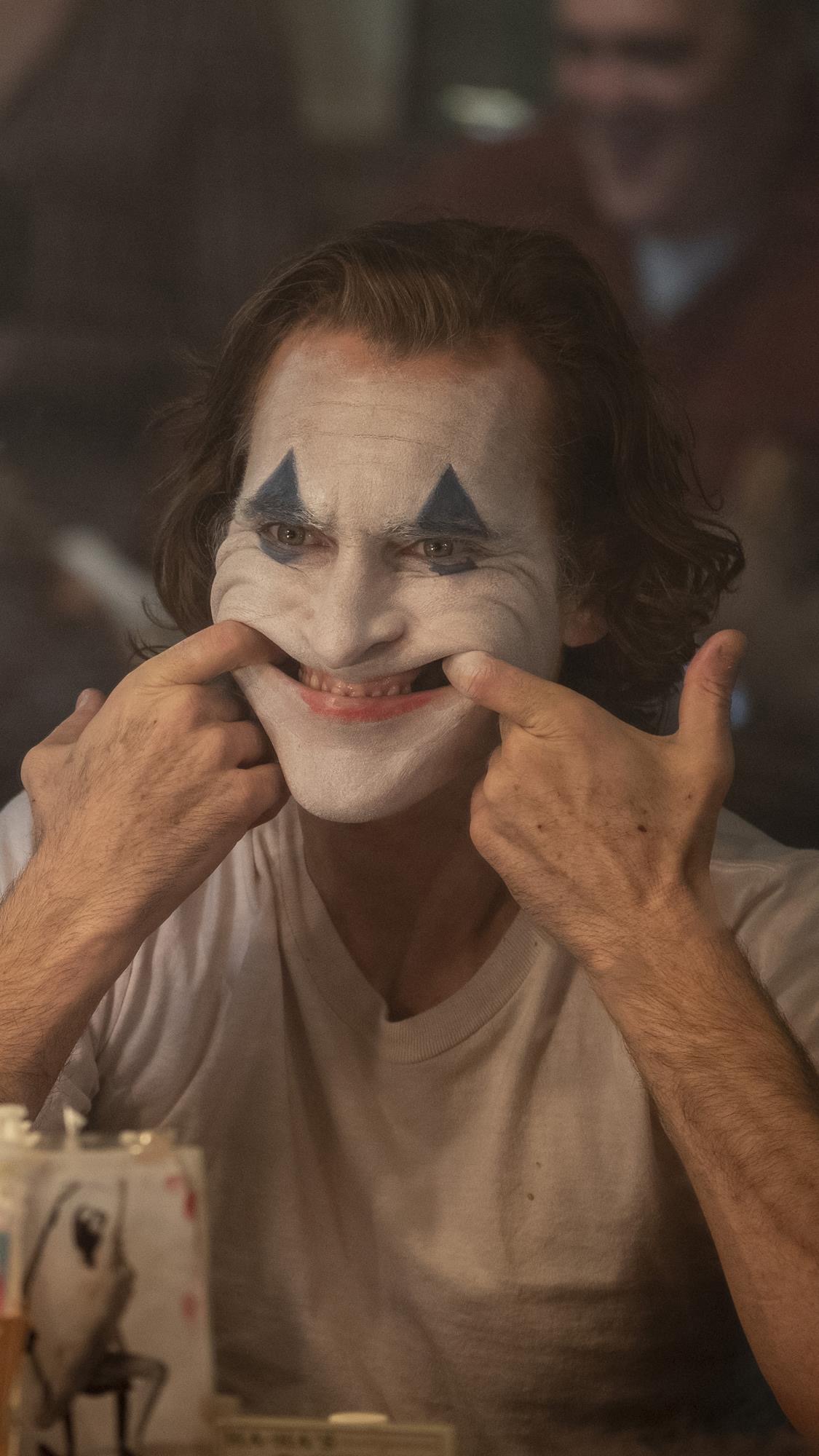 Joker小丑绝望图片