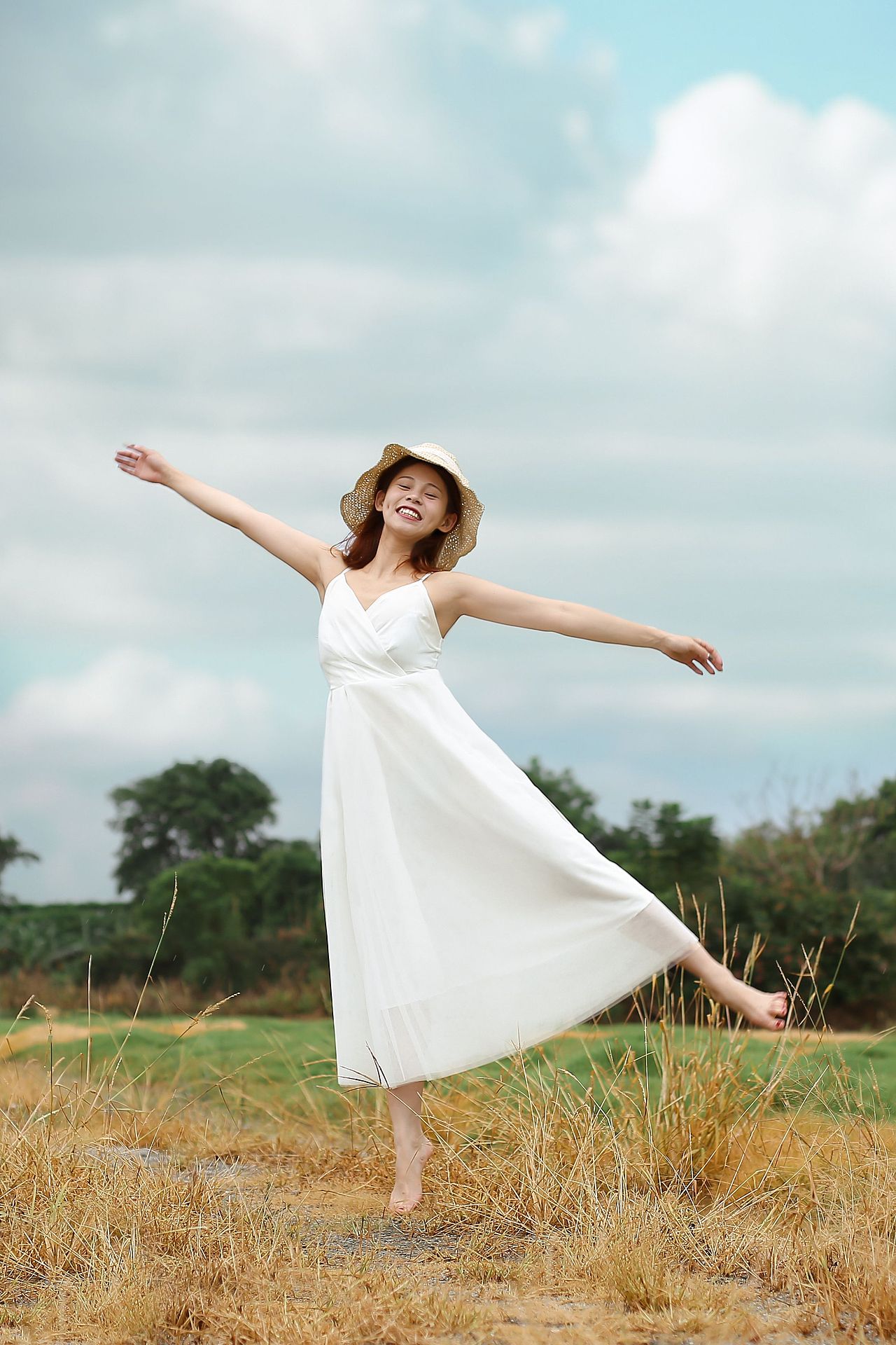 第一套个人轻婚纱写真