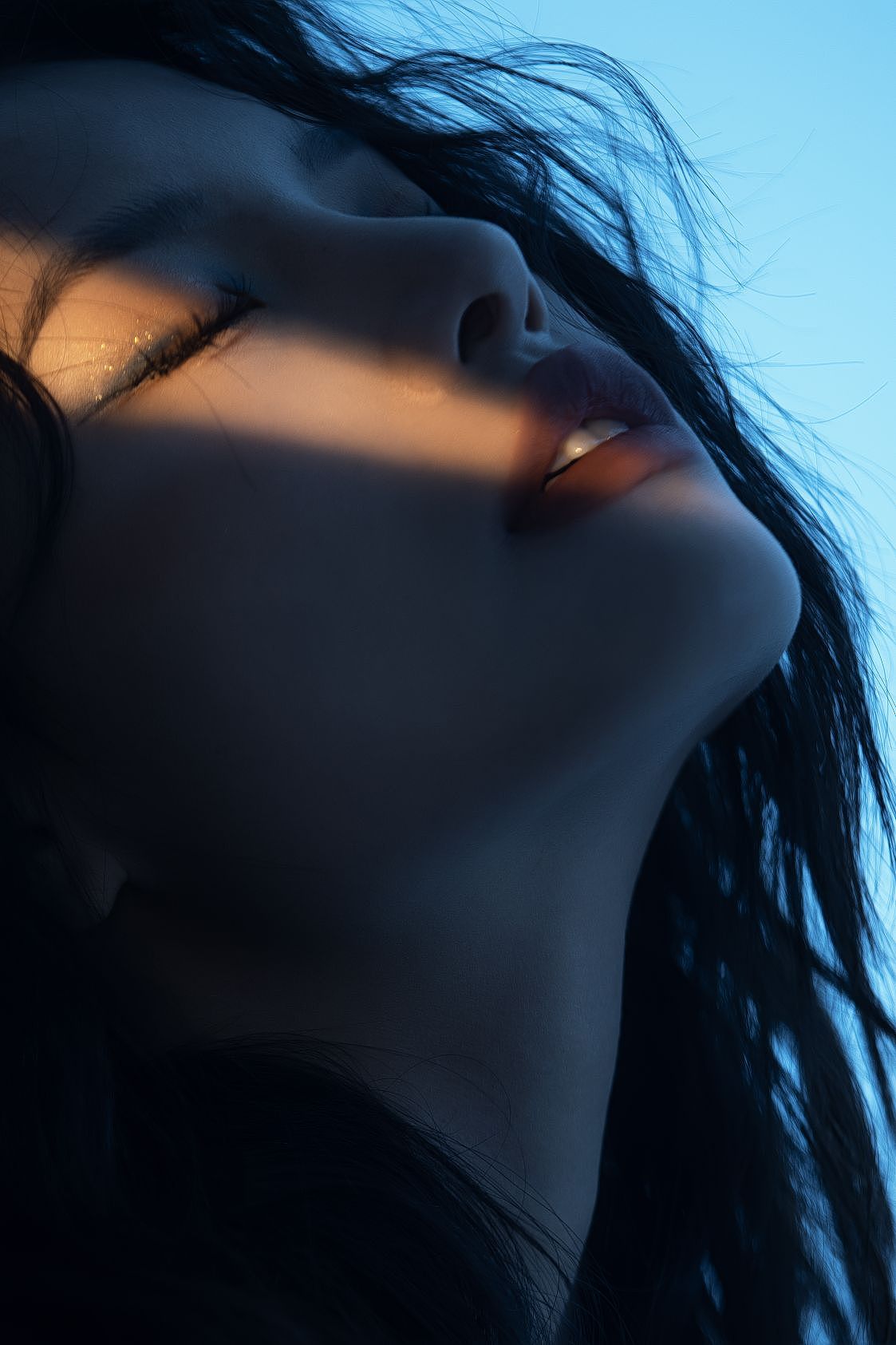 蓝色（图ZMzUzMjQ3NDQ4） - 人像摄影 - 站酷设计师张秋铭原创素材 - 站酷ZCOOL