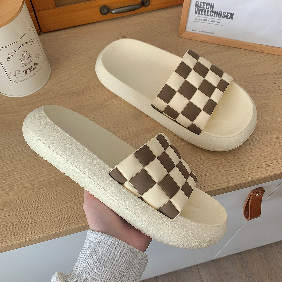 拖鞋细细条风格拍摄,女拖鞋,居家鞋,拍照摄影