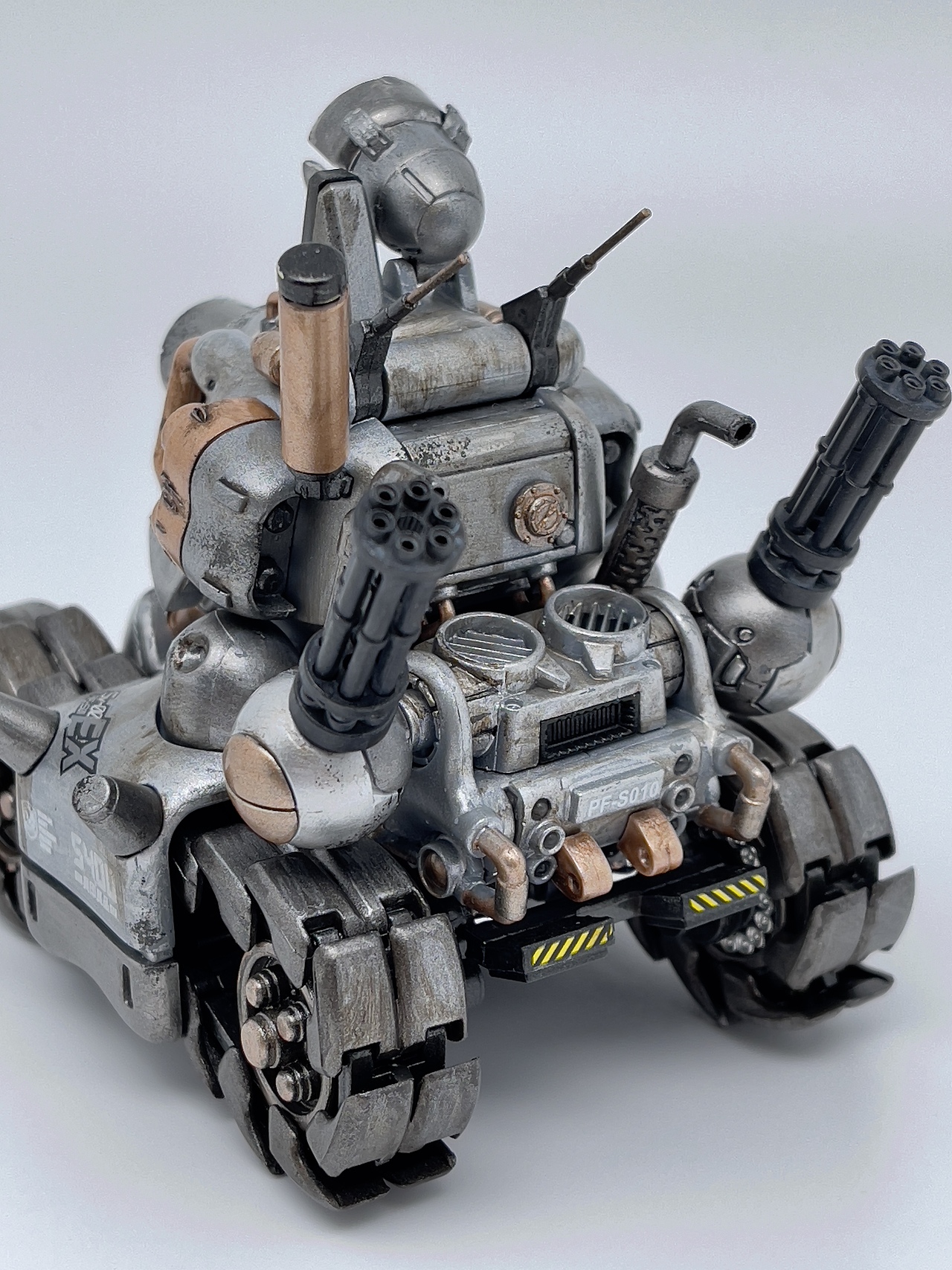 手涂合金弹头小坦克