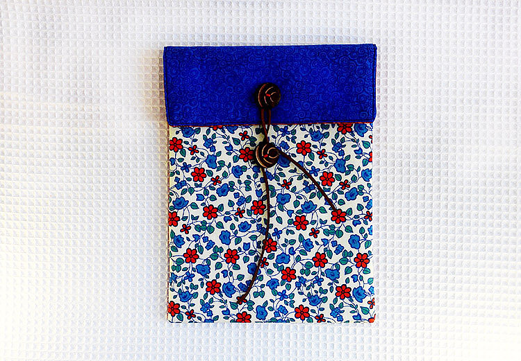 原创布艺手工ipadair包蓝色光（图ZMjQ2NTIyOTY=） - 工艺品设计 - 站酷设计师zxl8795757原创素材 - 站酷ZCOOL