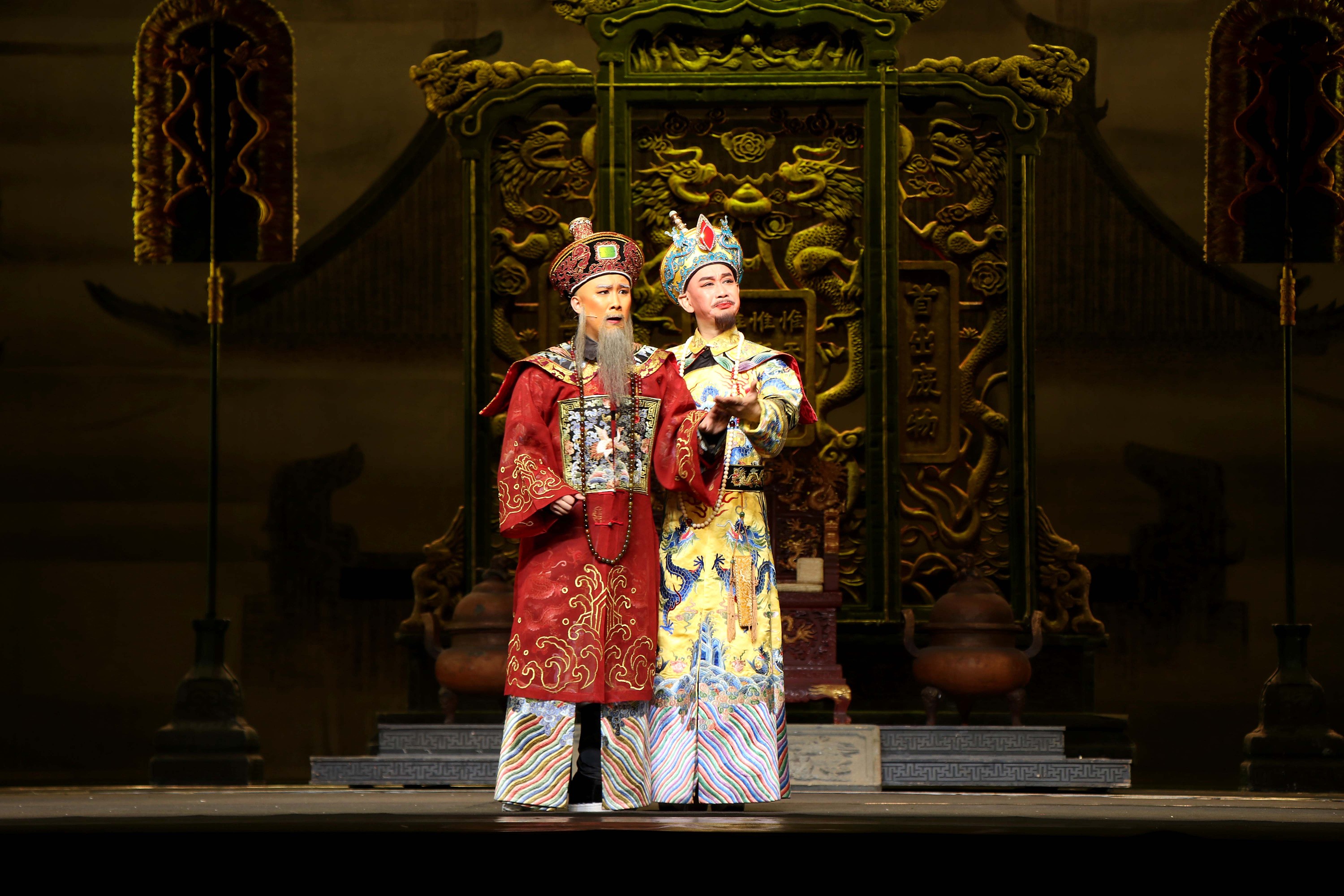 黄梅戏《大清名相》舞台剧照