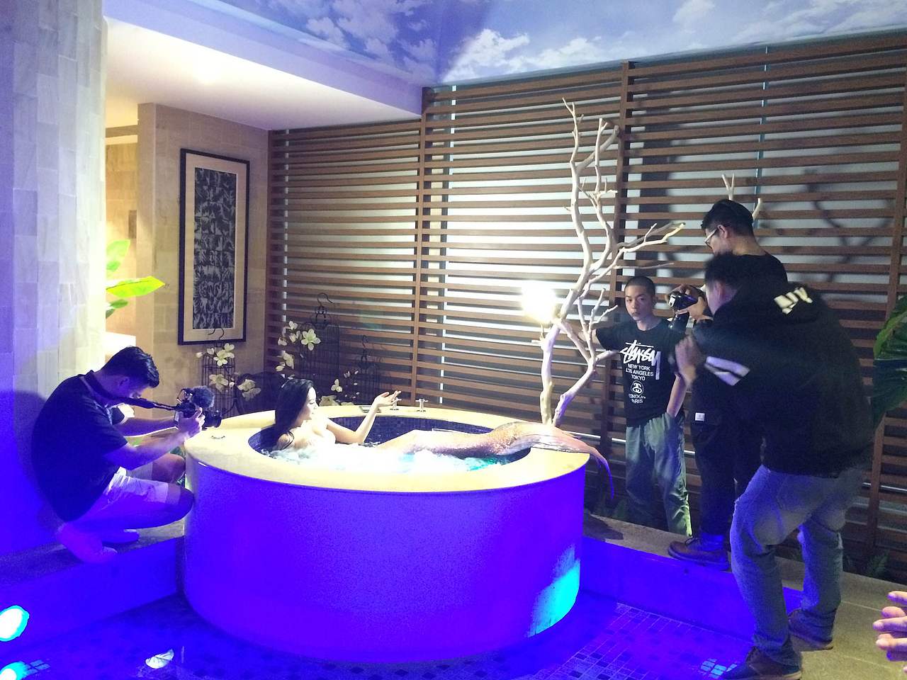 玩!！!my mermaid.（图ZNDc2NjA1Mjg=） - 影视后期 - 站酷设计师水下攝影師Dabing原创素材 - 站酷ZCOOL