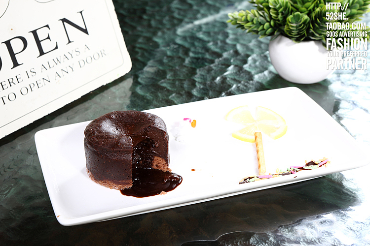 糕点面包拍摄 蛋糕甜点巧克力铜锣烧特色美食拍摄 酒店拍摄 广州专业摄影 淘宝摄影设计广告公司（图ZMzY4NTA5ODA=） - 产品摄影 - 站酷设计师古斯广告原创素材 - 站酷ZCOOL