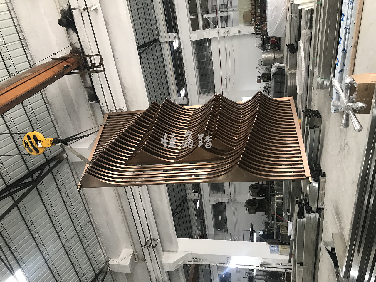 纯中式售楼中心户外园林山行不锈钢背景墙系列安装效果