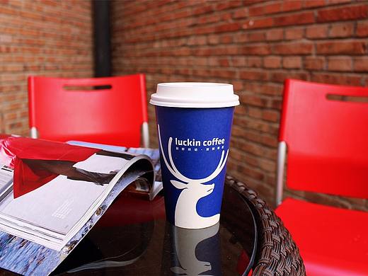 logo评测｜瑞幸咖啡400亿市值，luckin coffee的品牌设计师是谁？