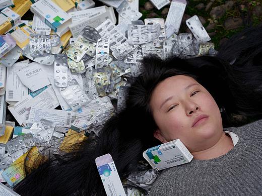 皱起的雾