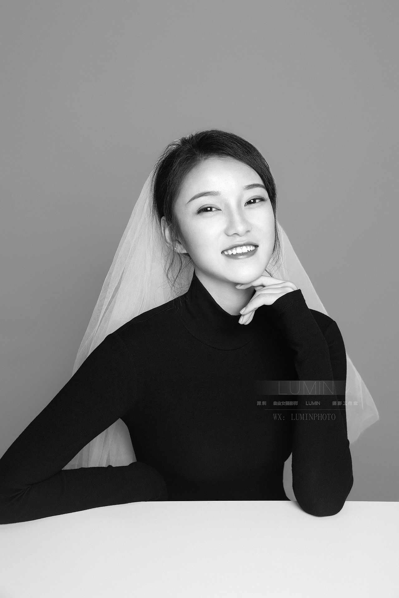 黑白简约写真 头纱照