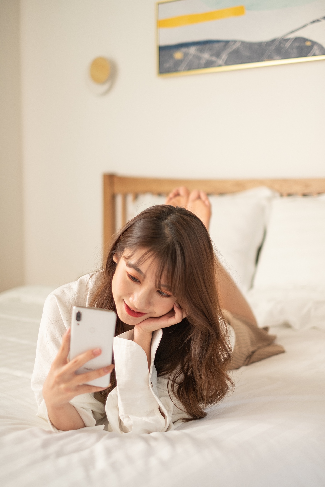 魅族手机note9 产品+模特手持照（图ZMTU4MjEwMjYw） - 产品摄影 - 站酷设计师兜里有大糖原创素材 - 站酷ZCOOL