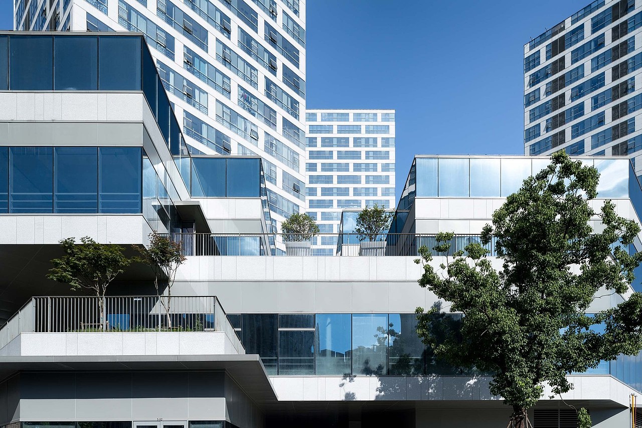 看社区型商业综合体余杭万通中心如何满足当代生活