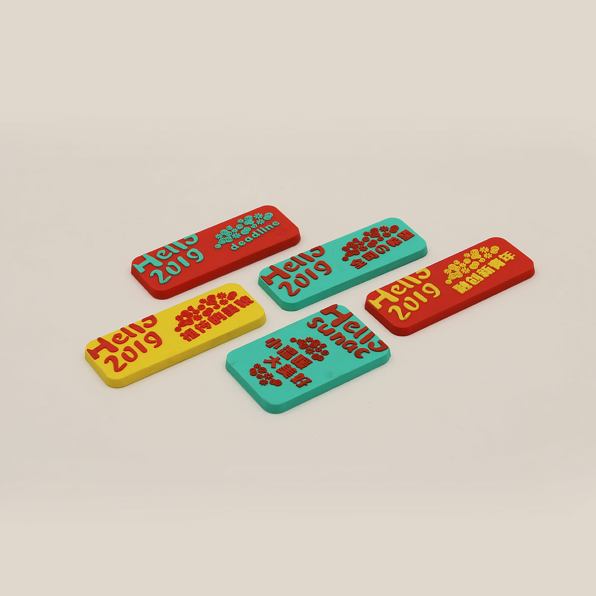 融盒-融创行政2019年新年礼品（图ZMTQ1NDA3MTQw） - 包装 - 站酷设计师刘玉设计原创素材 - 站酷ZCOOL