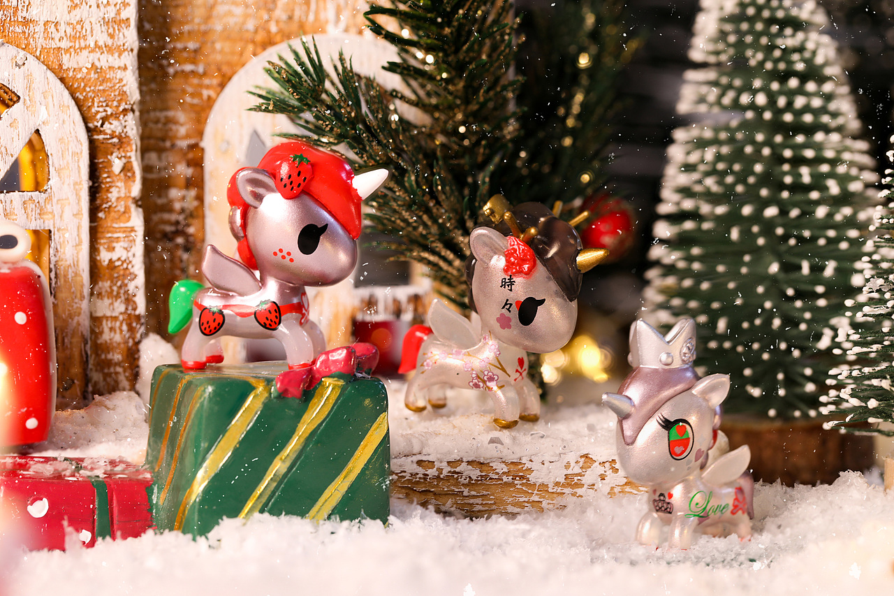 tokidoki圣诞礼盒系列（图ZMjgxNzU1NDI0） - 产品摄影 - 站酷设计师摄影师端端原创素材 - 站酷ZCOOL