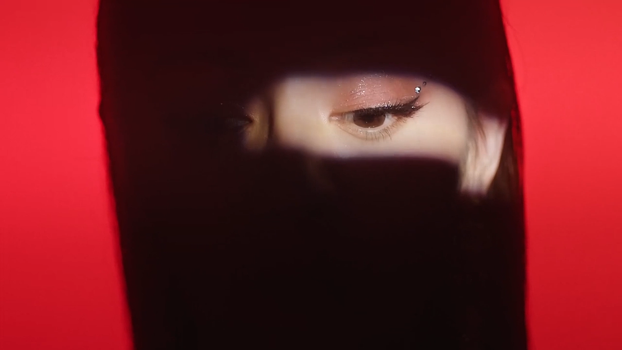 個人畢業(yè)作品集 DemoReel 剪輯部分 002（圖ZMjgxMzAxMzcy） - 影視后期 - 站酷設(shè)計師梁清寅原創(chuàng)素材 - 站酷ZCOOL