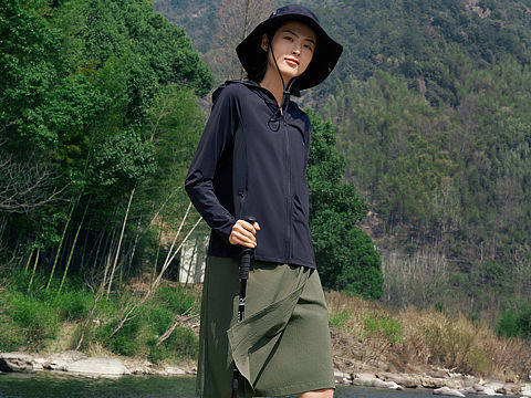 100天修图作品分享/Day87/商业服装篇