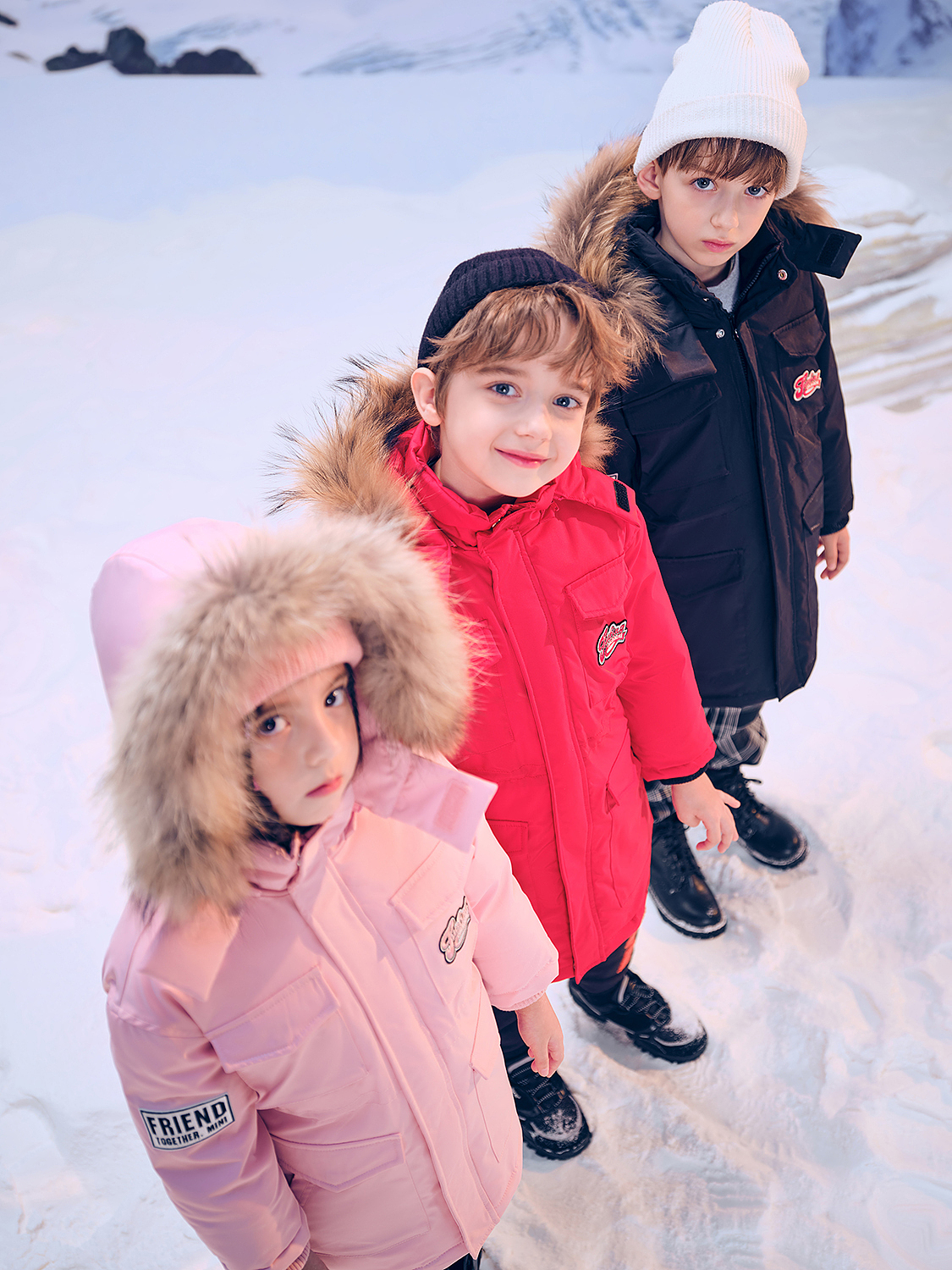 太平鸟童装MiniPeace21FW雪景棚内置景拍摄