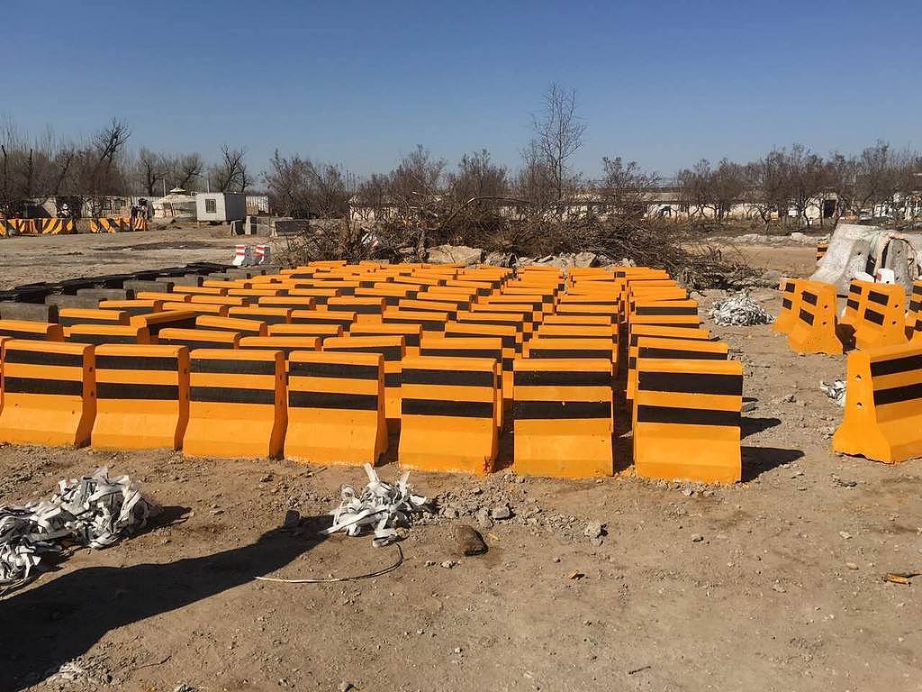 专业生产水泥预制件的工厂