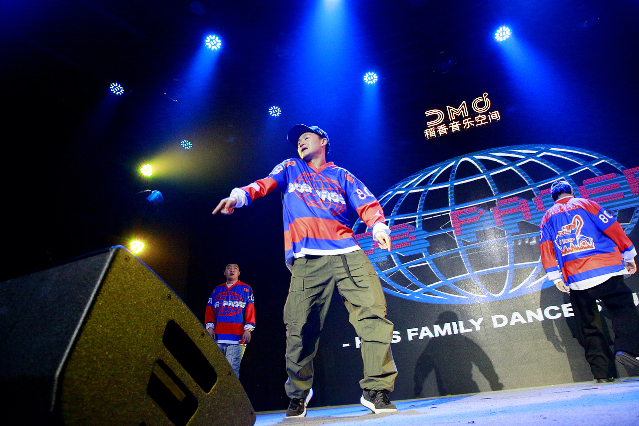 南京KidsFamily少儿街舞｜九周年少儿家族街舞超级公演（图ZMjA1MDU2NTYw） - 人文/纪实摄影 - 站酷设计师KidsFamily街舞原创素材 - 站酷ZCOOL