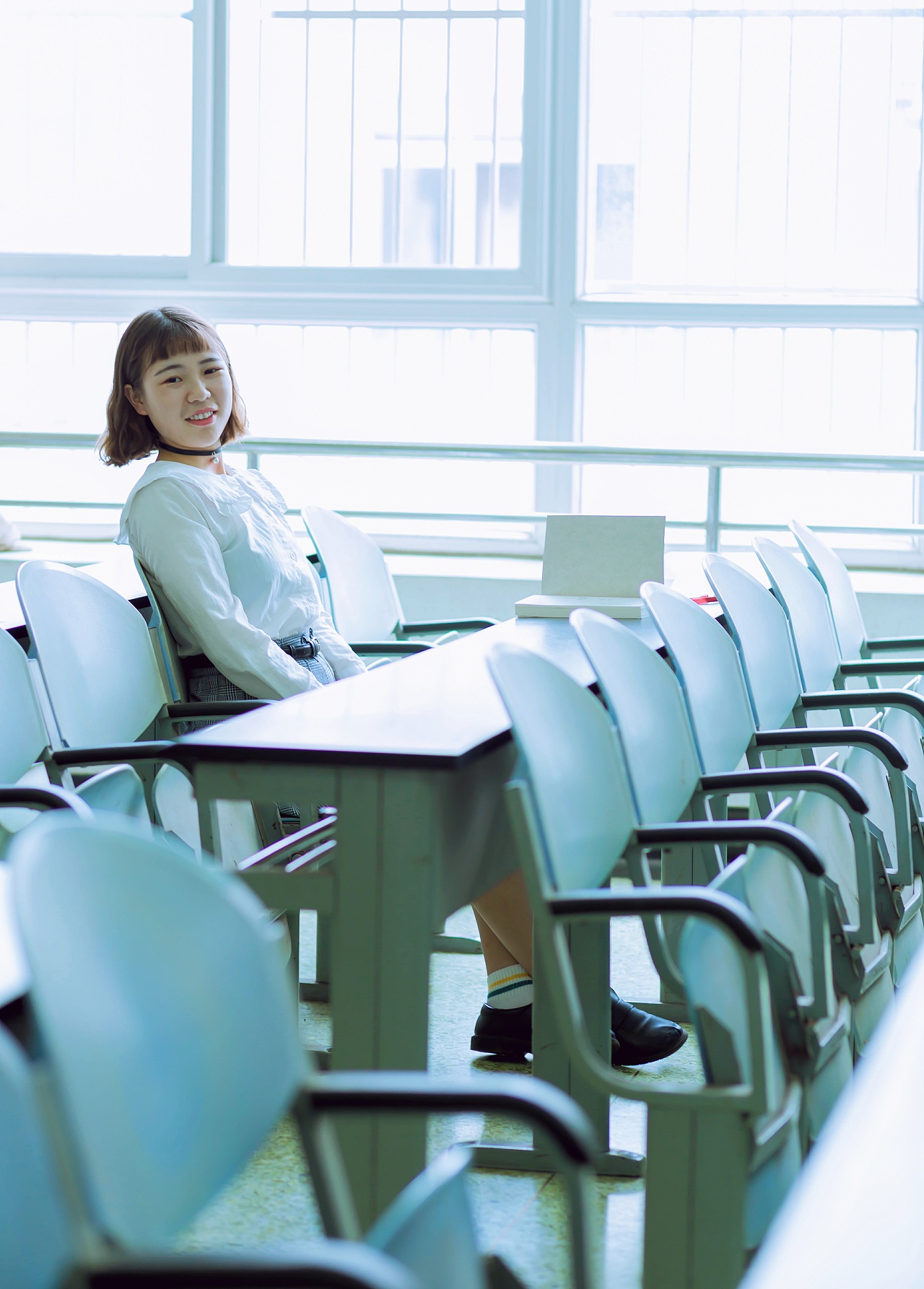 女同学