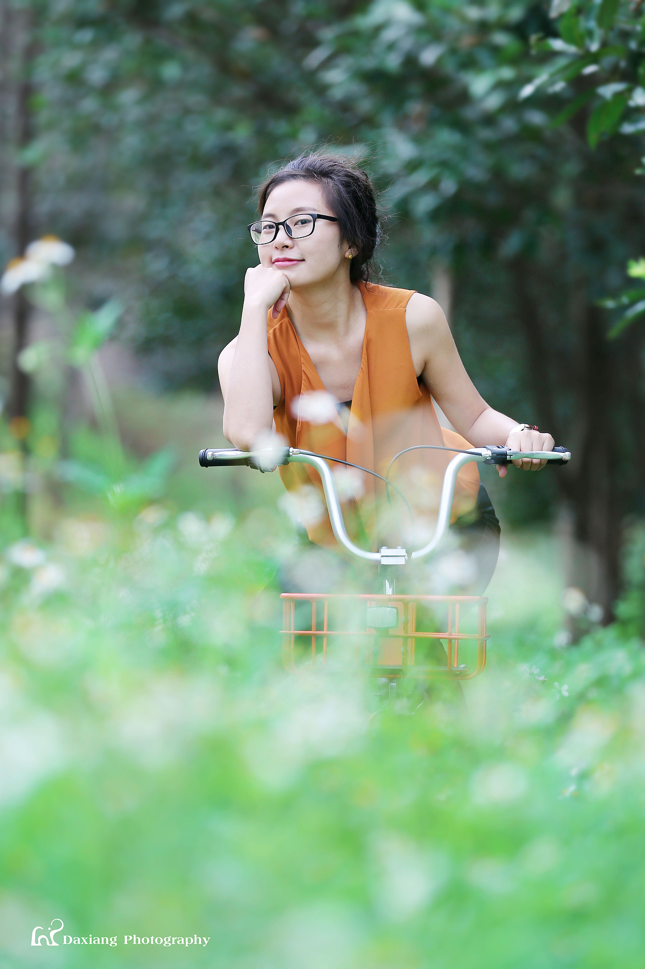 悠闲的周末（图ZNzgyOTkzNDA=） - 人像摄影 - 站酷设计师哈利摄影原创素材 - 站酷ZCOOL