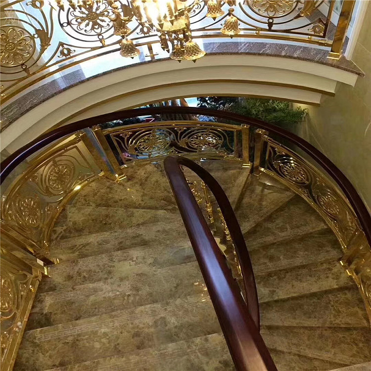 镀金铜楼梯 别墅铜雕刻护栏细节之美