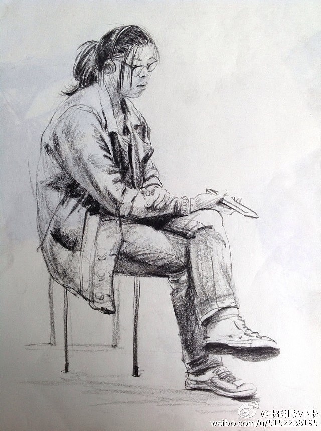 小张：2015夏-2016年冬 教画时的速写内容（图ZNjk0NzI0MTI=） - 绘画 - 站酷设计师張曉晴原创素材 - 站酷ZCOOL