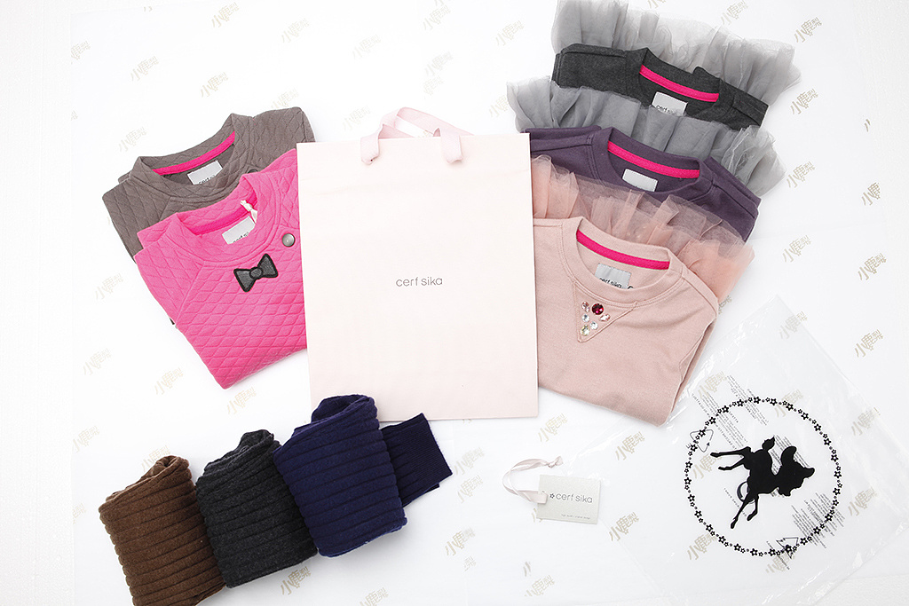 童装服饰摆拍淘宝静物拍摄