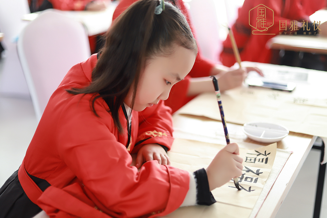 国雅礼仪--初见小雅（图ZMjQyMzQ1ODg0） - 人像摄影 - 站酷设计师国雅礼仪原创素材 - 站酷ZCOOL