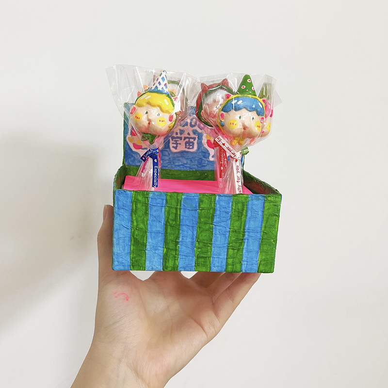 石塑黏土棒棒糖胸针（图ZMjg2MDM1MTk2） - 其他手工艺 - 站酷设计师一棵奶糖Su原创素材 - 站酷ZCOOL