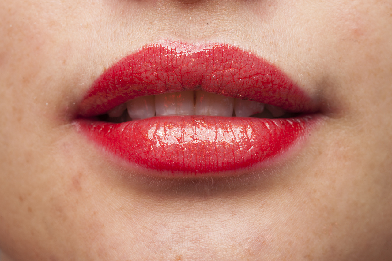 护唇的5个小技巧，助你拥有娇嫩的嘴唇-京东健康