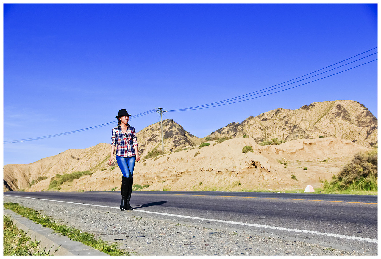 一路往西（图ZMjAxMDkzMjg=） - 人像摄影 - 站酷设计师艺海拾贝摄影原创素材 - 站酷ZCOOL