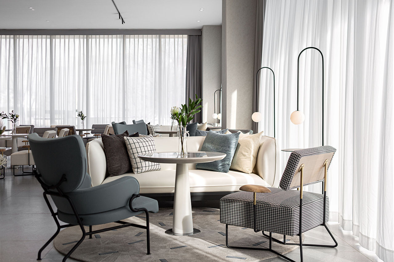 世茂镇江云图售楼处