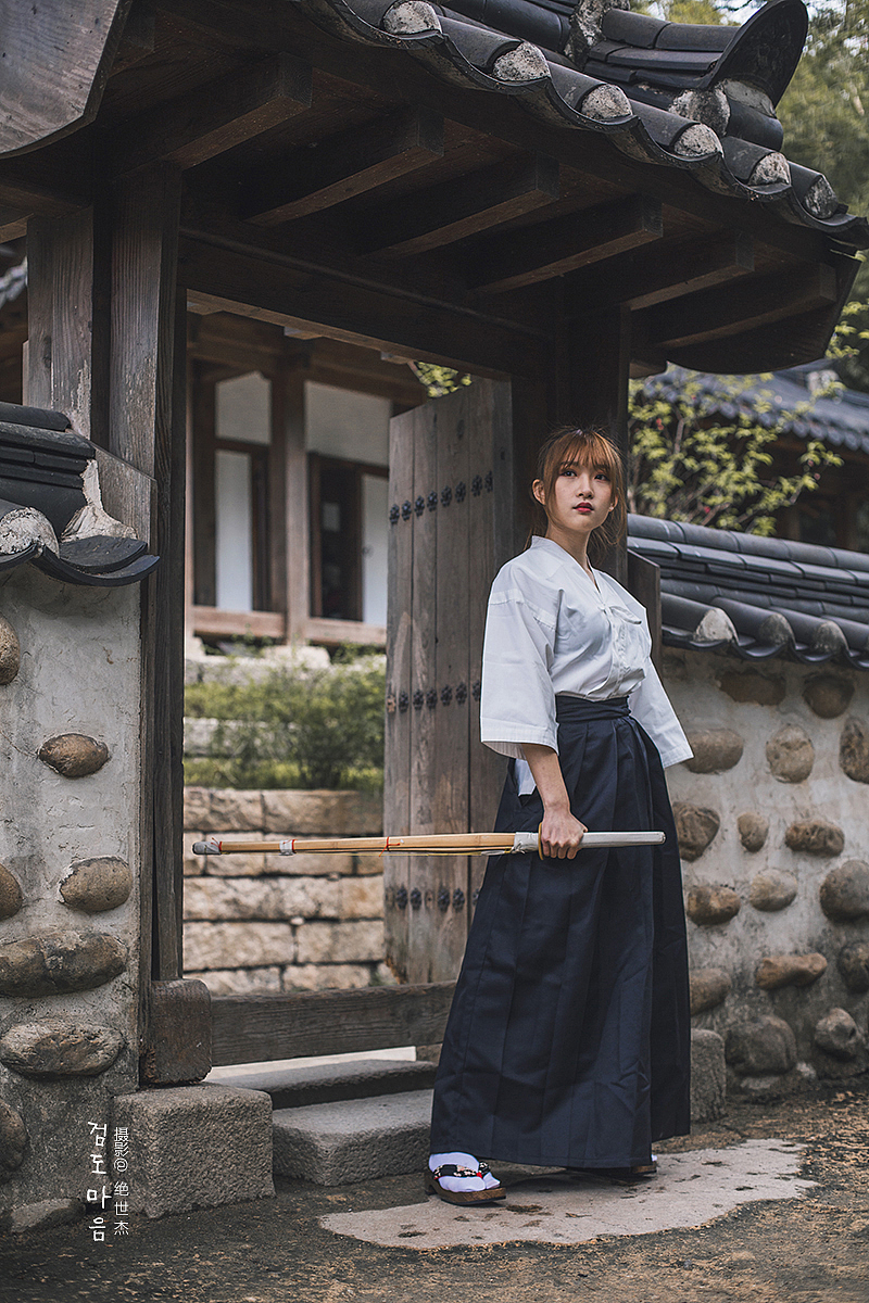 剑之道（图ZMTUxNDk0NDky） - 人像摄影 - 站酷设计师白摩鱼水原创素材 - 站酷ZCOOL