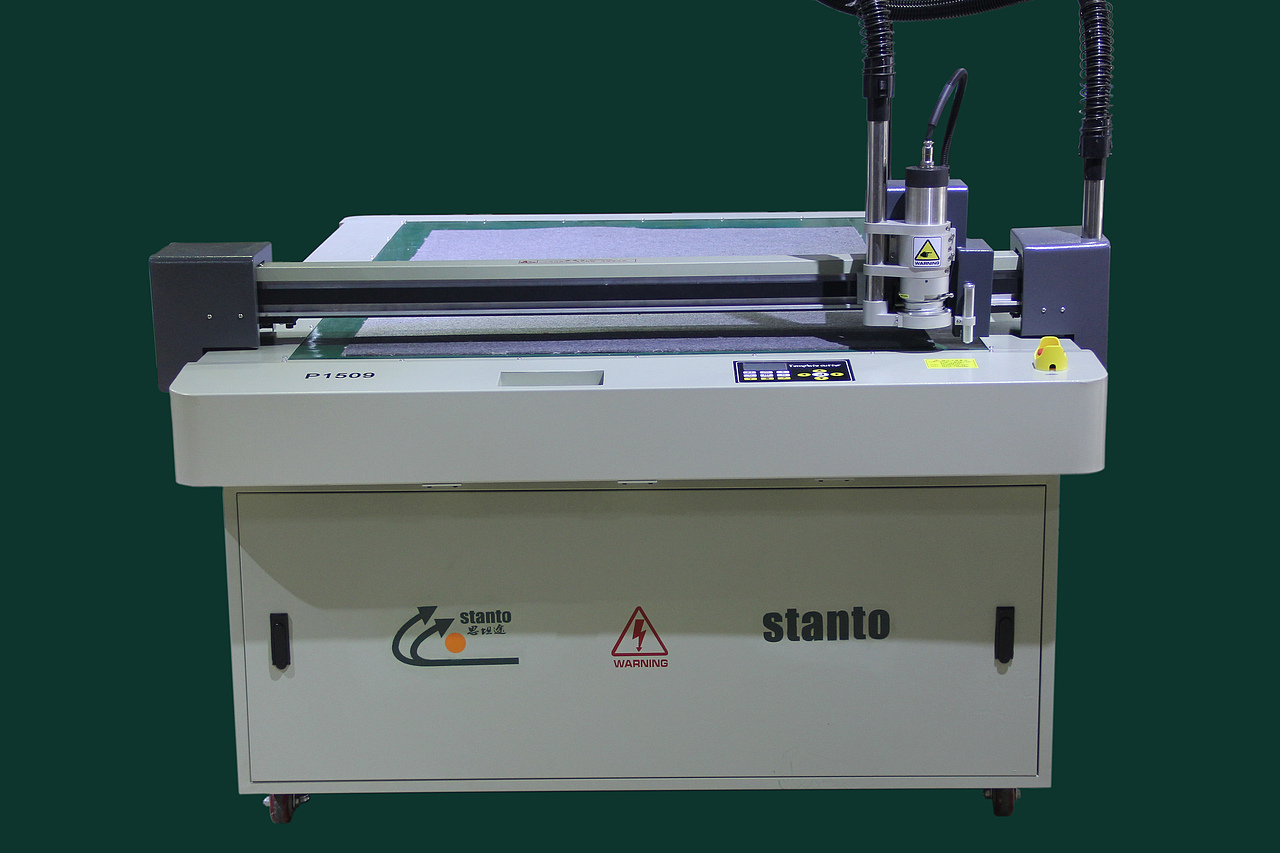 自动模板雕刻机（图ZMTQyNTAwMTYw） - 配饰 - 站酷设计师思坦途stanto原创素材 - 站酷ZCOOL