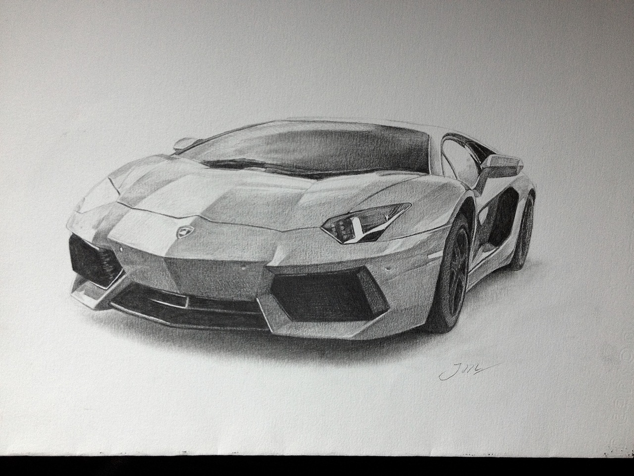 我主要以素描为主,比较喜欢素描,当然以后也会多画些色彩的作品.