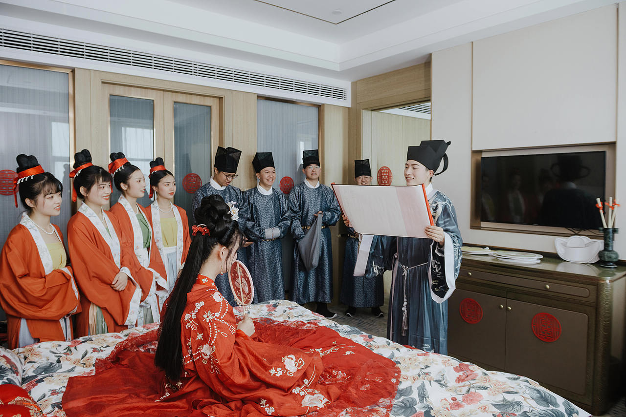 二一年十月三十日婚