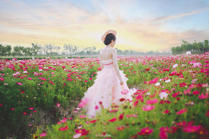 挽起彩虹的衣裳，追寻花朵的天堂（图ZODc0MzU0ODA=） - 人像摄影 - 站酷设计师敏elena原创素材 - 站酷ZCOOL