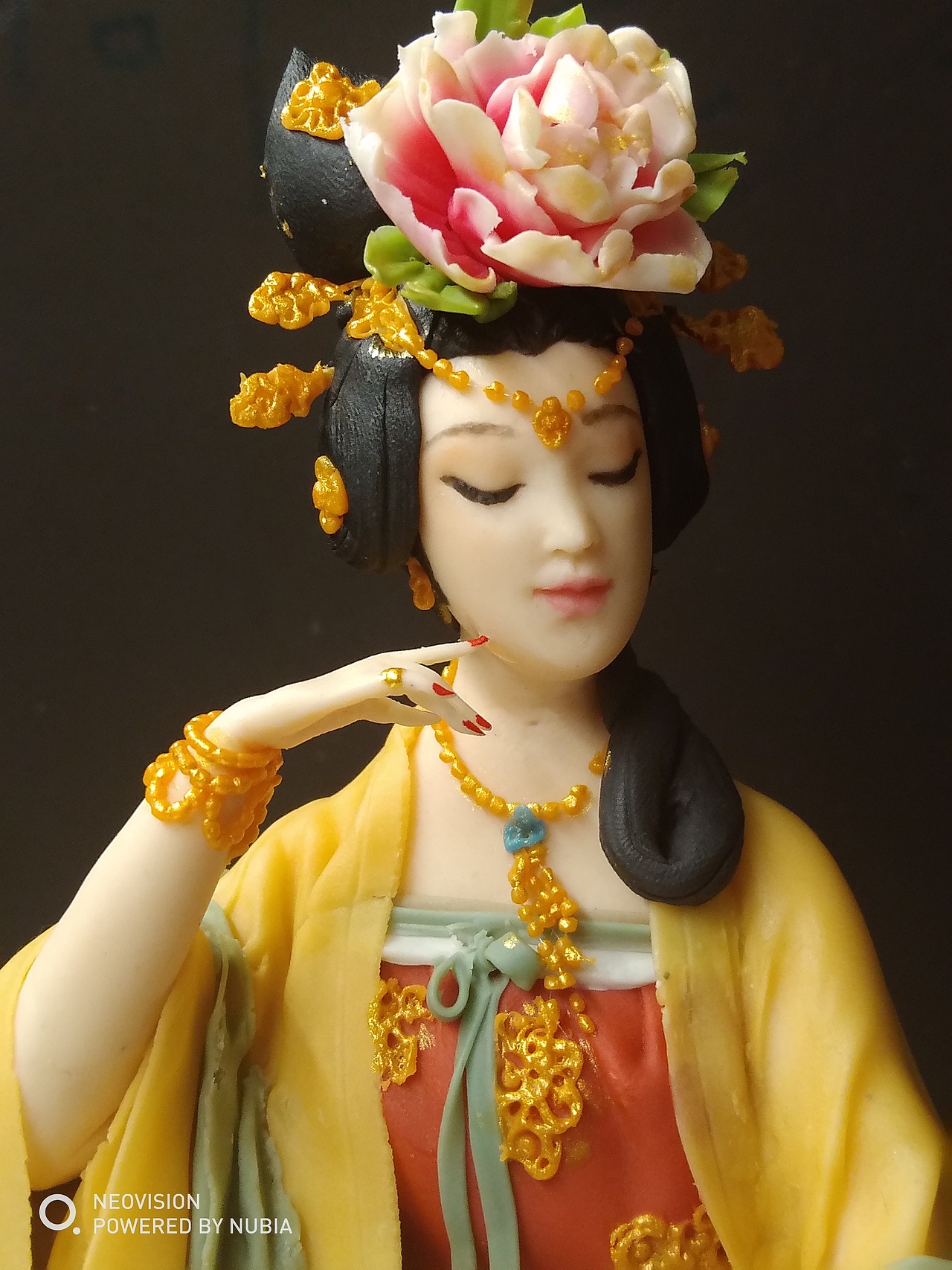 少东面塑《杨贵妃》