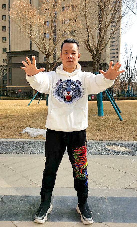 壬寅虎 (版权已授,请勿盗用)(图ZMjg4NjE4MzQ4) - 传统/民族服饰 - 站酷设计师超级无敌红蛋蛋原创素材 - 站酷ZCOOL