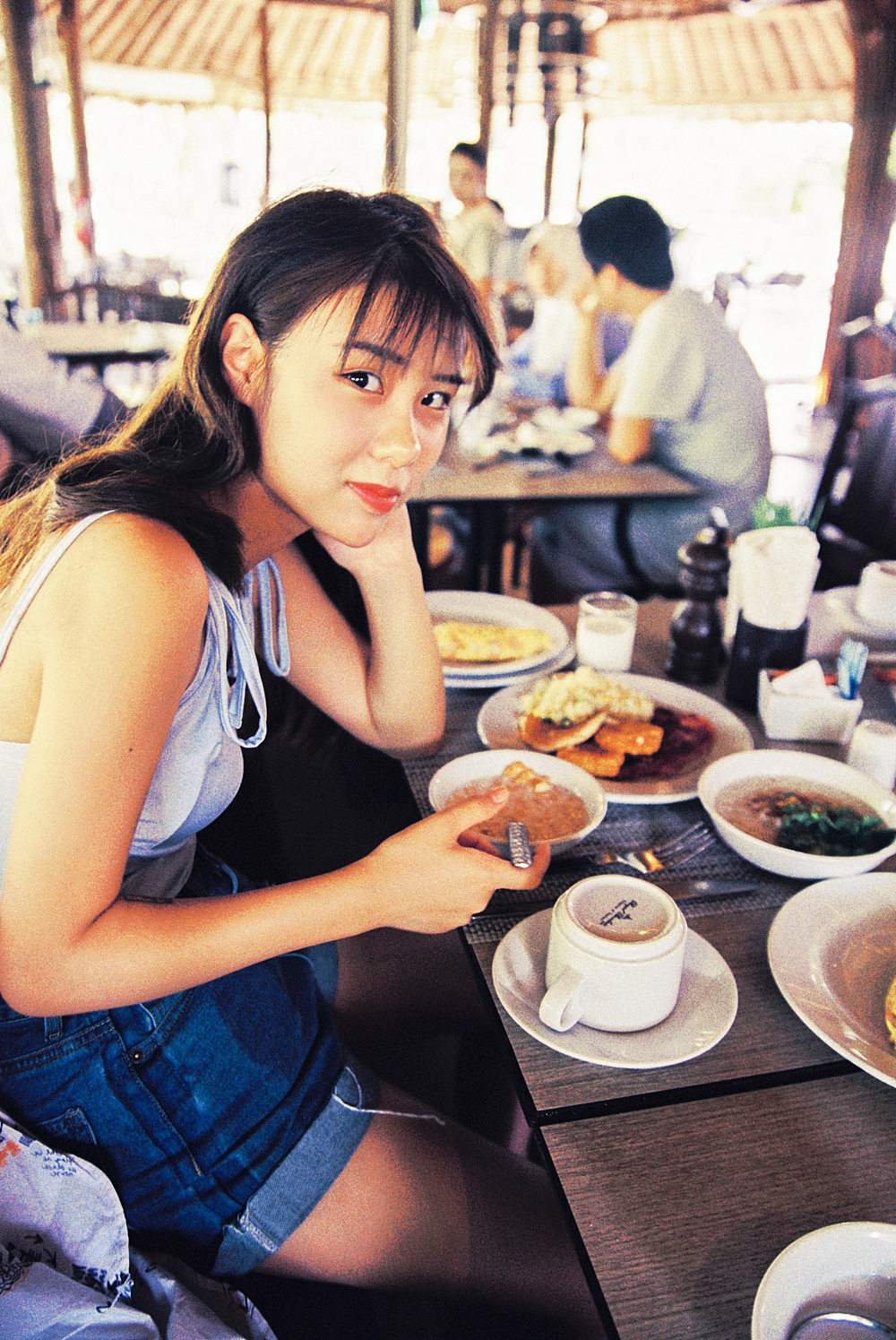 仲夏（图ZMTE2MjM1NzM2） - 人像摄影 - 站酷设计师周健__原创素材 - 站酷ZCOOL