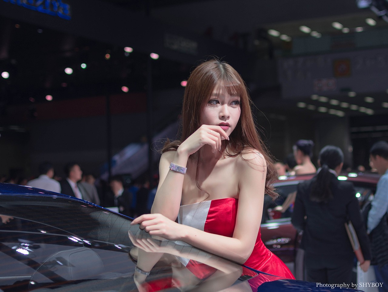 广州车展（图ZOTc1MzQ2MDA=） - 人像摄影 - 站酷设计师腼腆小子原创素材 - 站酷ZCOOL