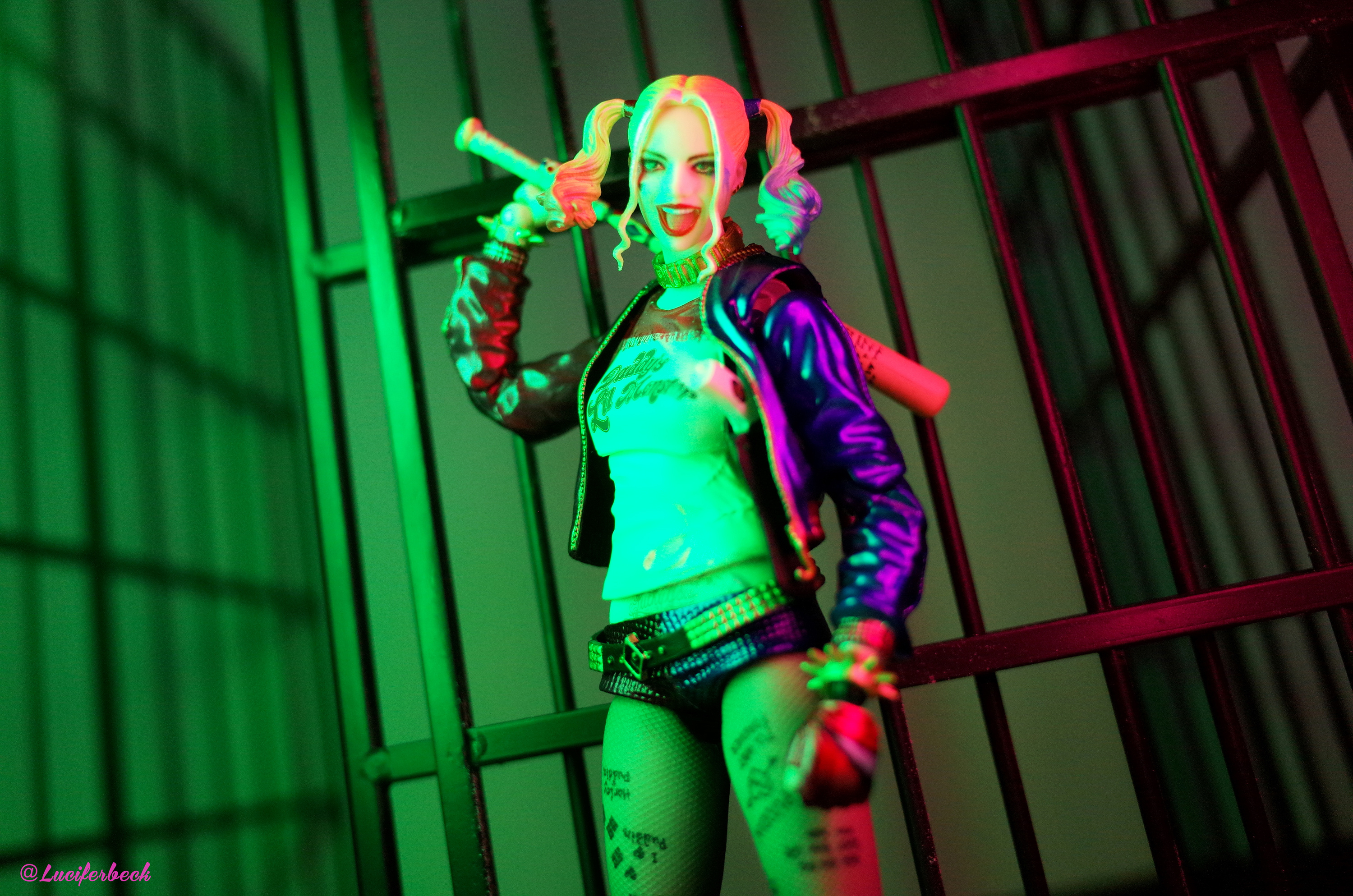 mafex 自杀小队 小丑女 harley quinn